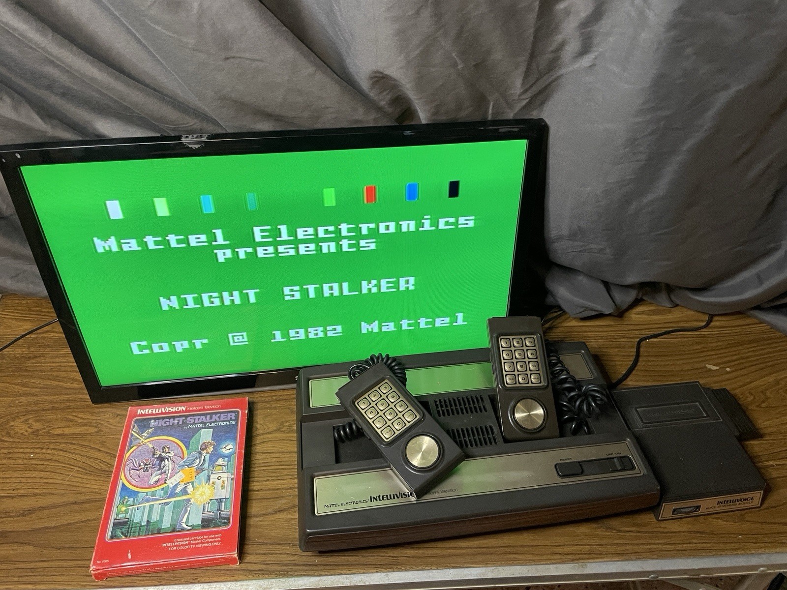 Intellivision Game Console Composite Mod + 32 CIB Games, Multicart, Intellivoice