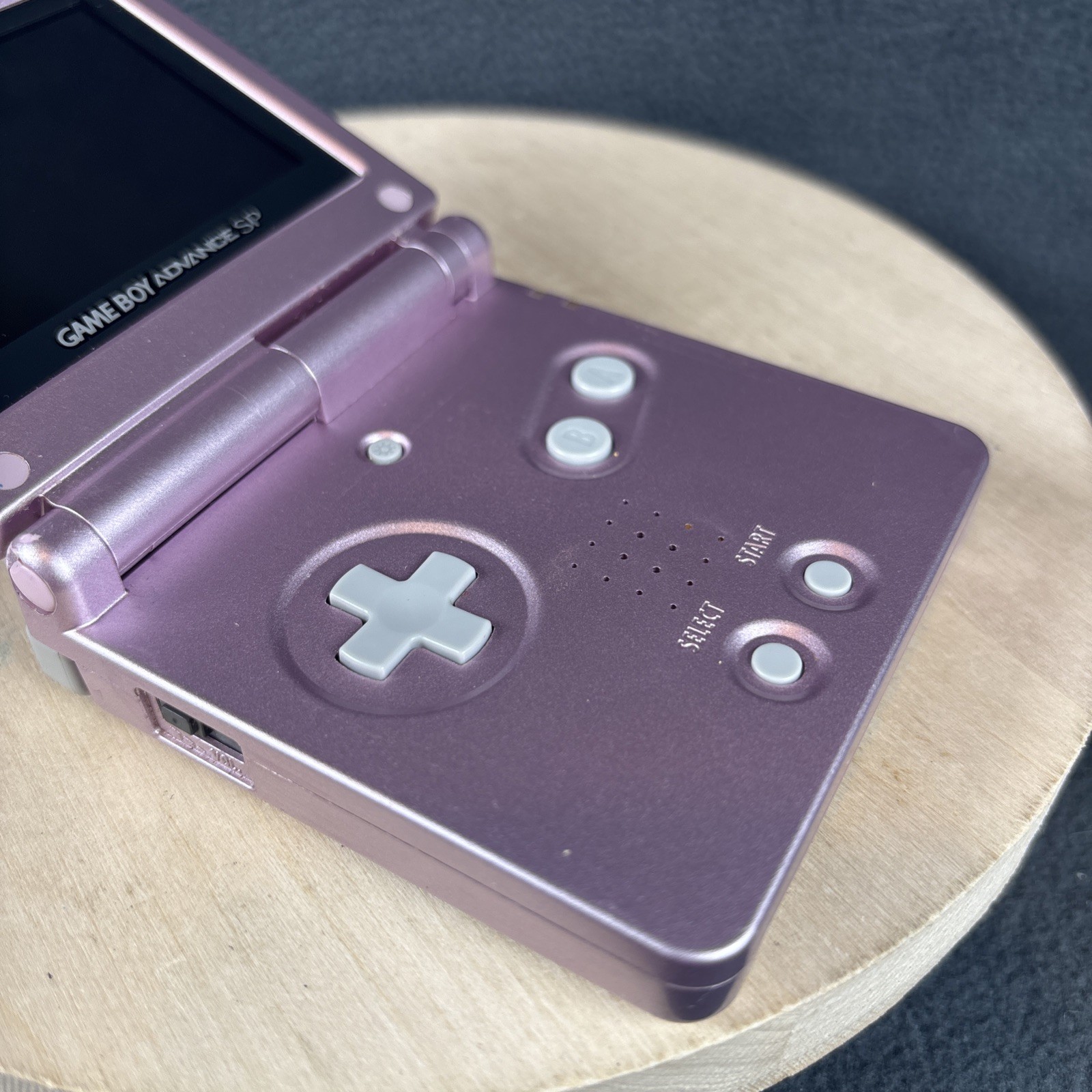 Nintendo Game Boy Advance SP – Pearl Pink AGS-101 – Complete w/ All Inserts