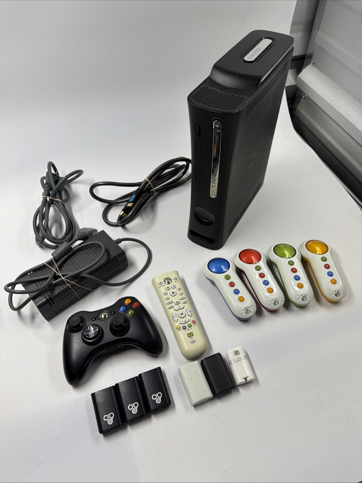 Microsoft Xbox 360 Elite 120GB Console Bundle OEM Controller Cords Tested