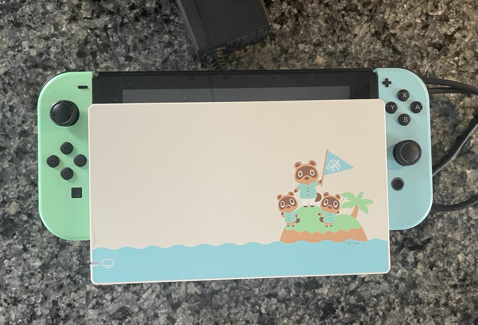 Nintendo Switch HAC-001(-01) Animal Crossing: New Horizon Special Edition – 32GB
