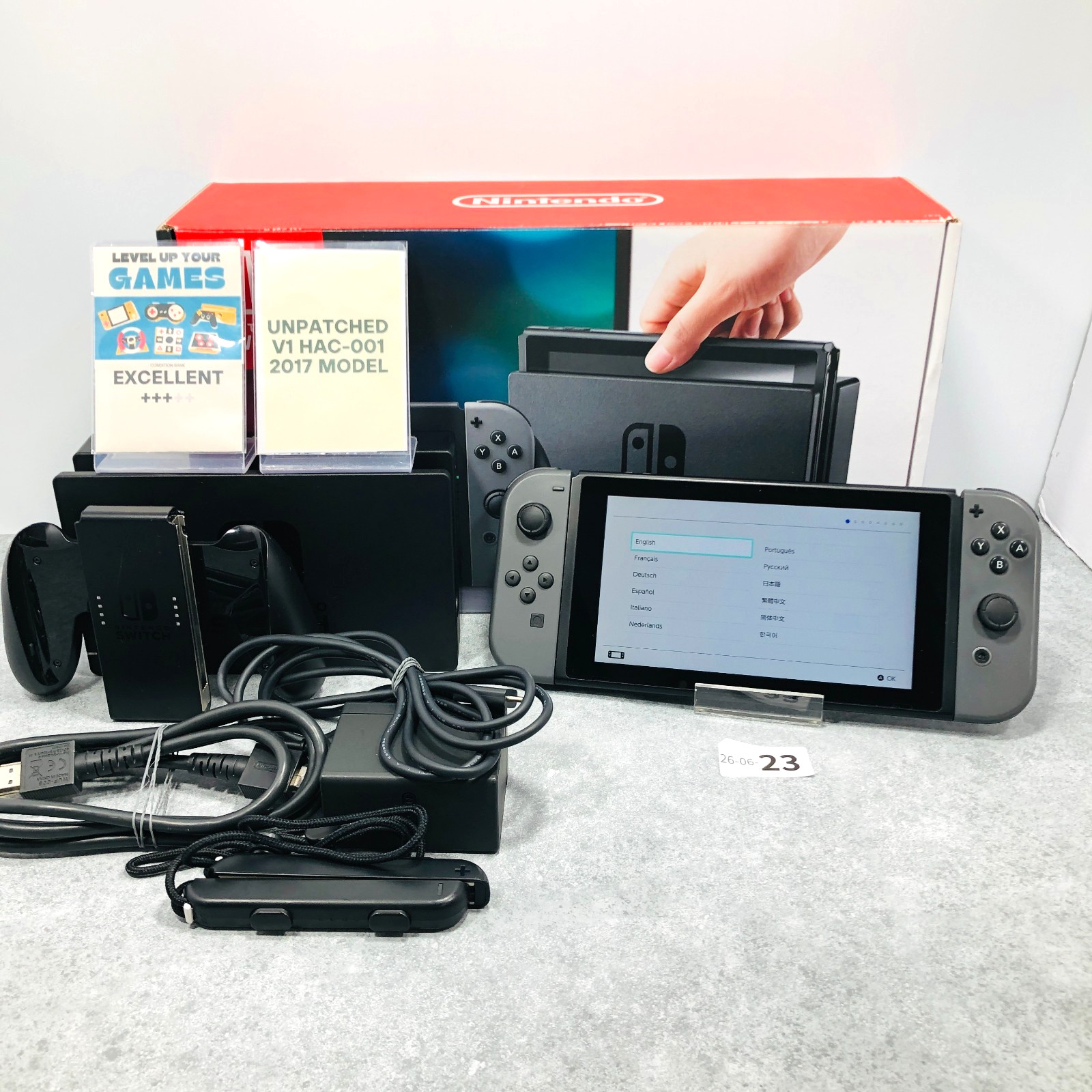 [EX+3] Nintendo Switch Unpatched V1 Hac-001 2017 Console region free gray 06-23