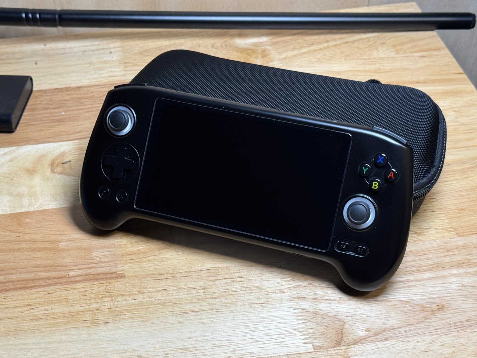 Anbernic RG556 handheld game console W/ Case