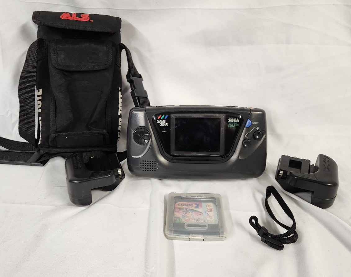 Sega Game Gear Console – RECAPPED – Fully Working Lot with Sonic 2, Case & Acces