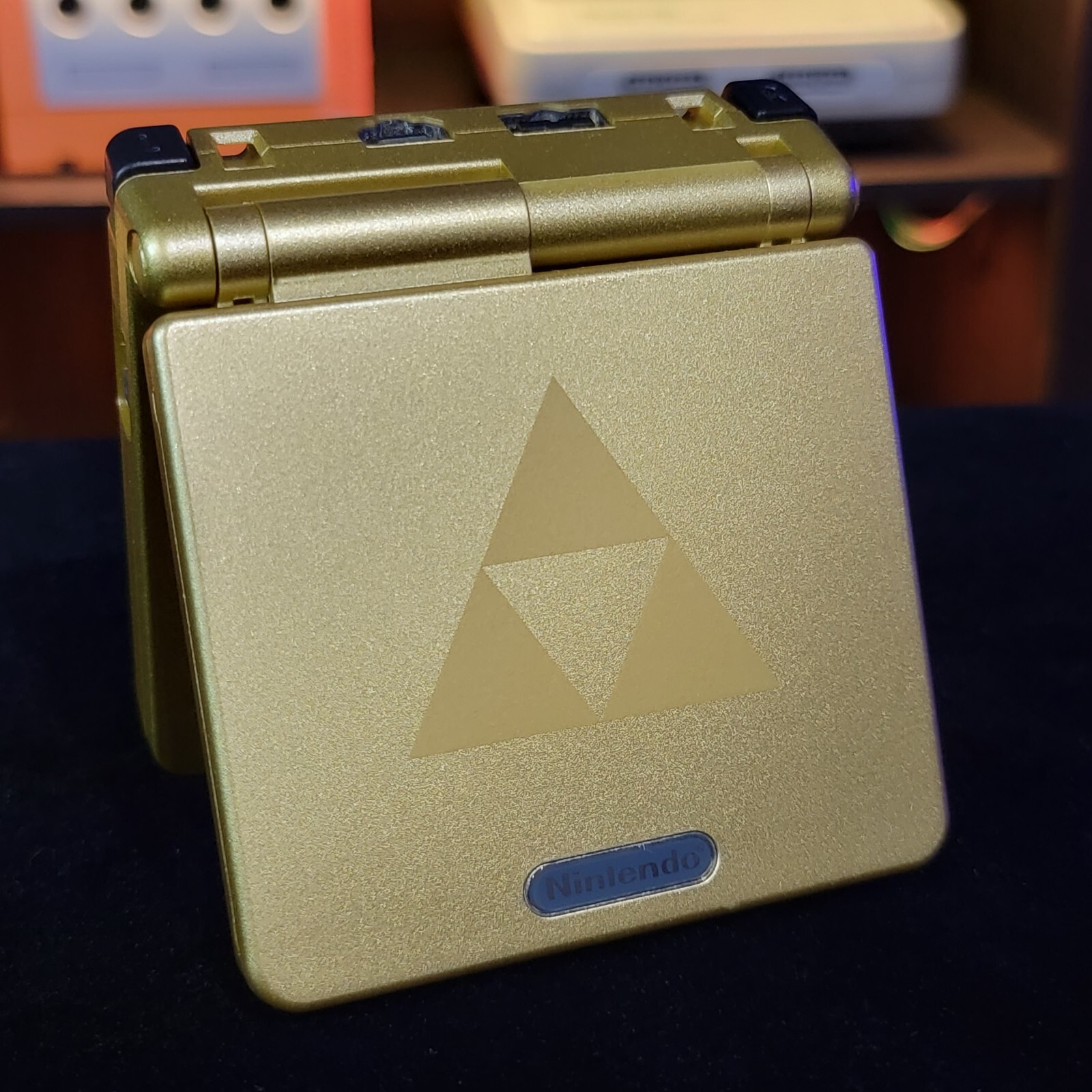 Nintendo Gameboy Advance SP Legend of Zelda Gold IPS MOD Adjustable Brightness