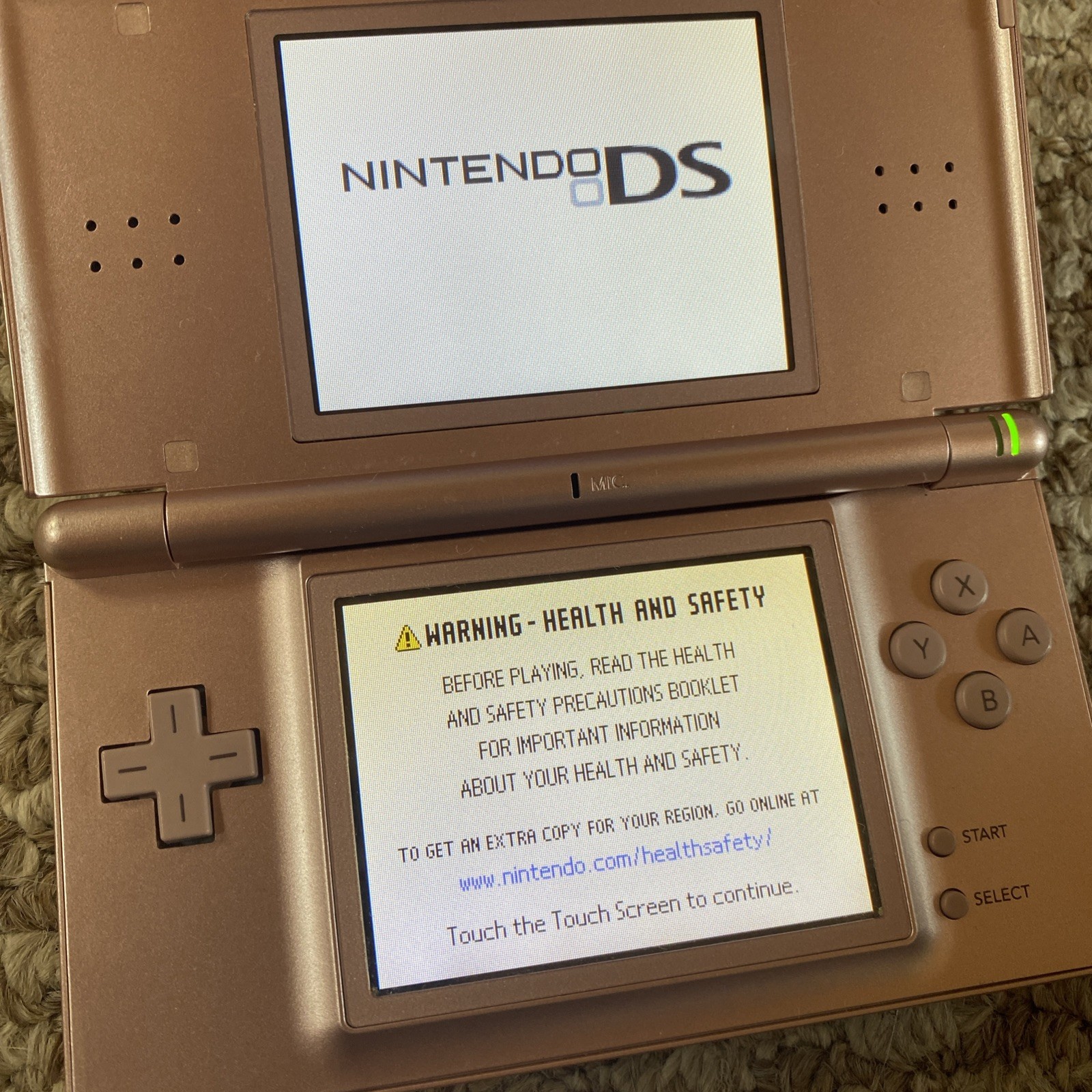 Nintendo DS Lite Metallic Rose Pink Handheld USG-001 W/ Charger Tested USA