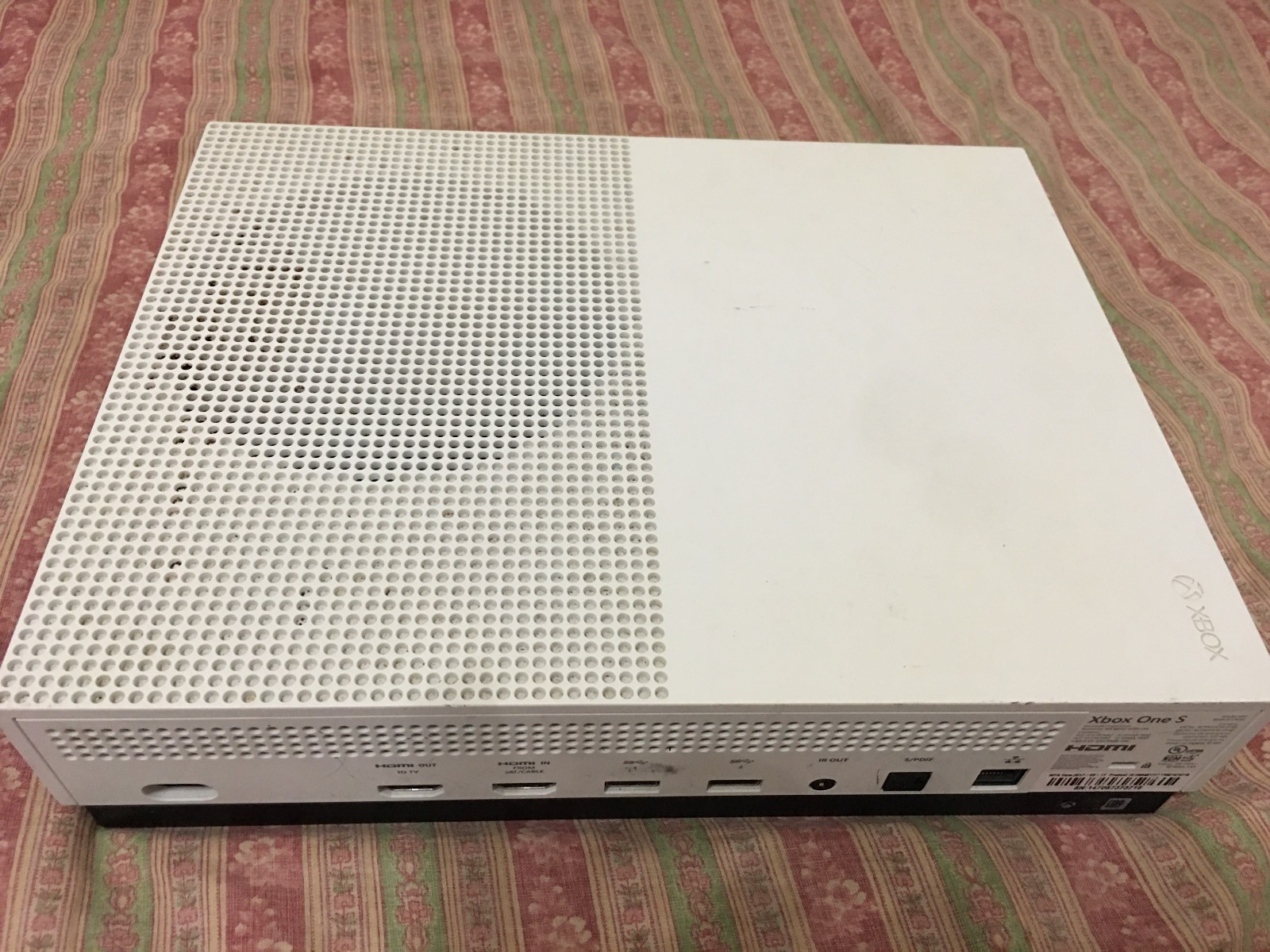 Microsoft Xbox One S 500GB console