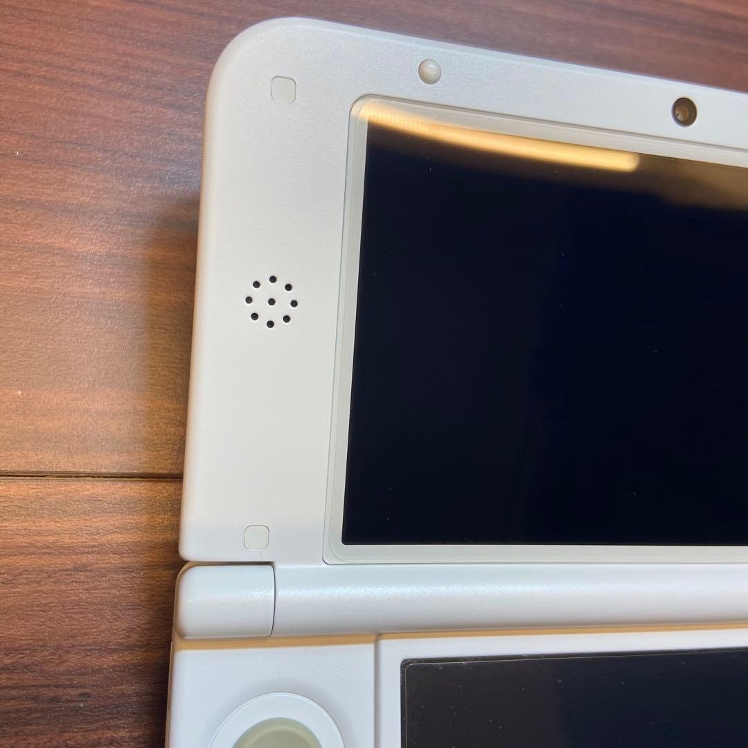 Nintendo 3DSLL White 4668 From Japanc