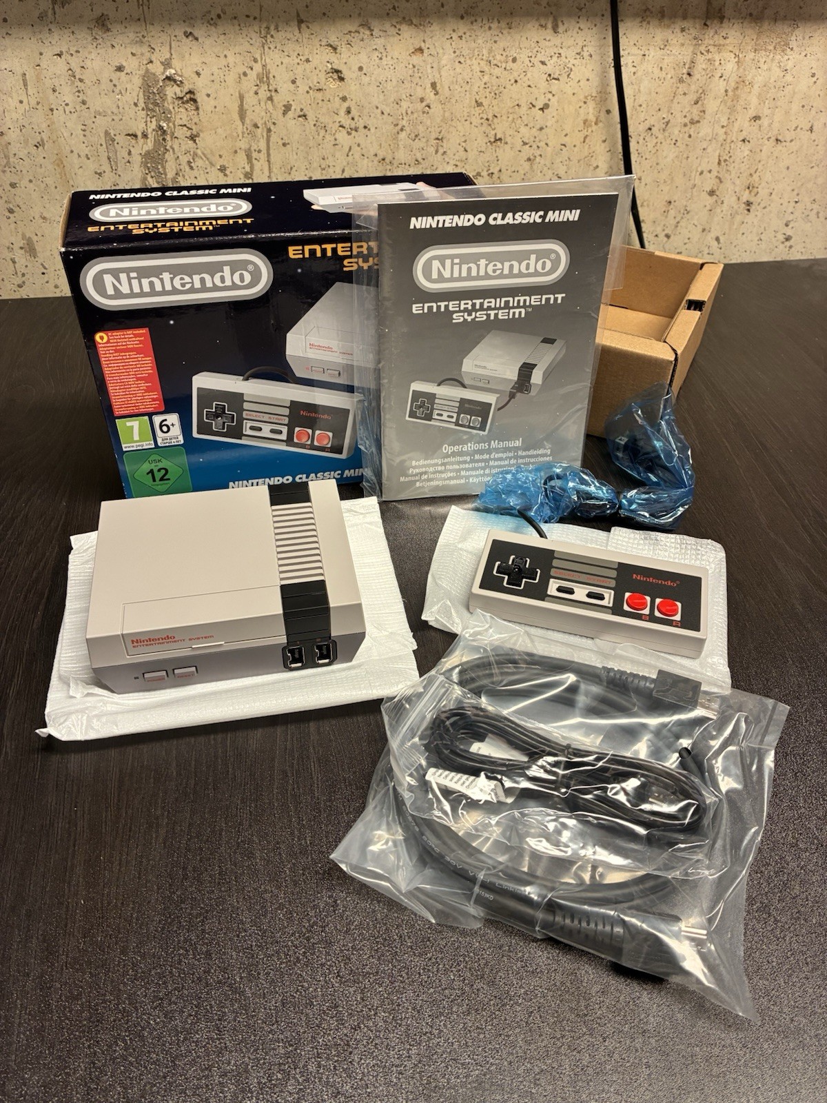 Nintendo NES Mini Classic Edition EU HDMI Console 30 Games Genuine Tested